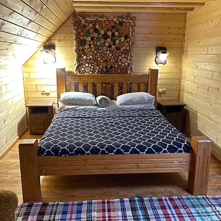 номер 6 у ані Synevyrsʼka Polyana